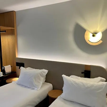 Golden Tulip Roissy - Parc Des Expositions ホテル 4*