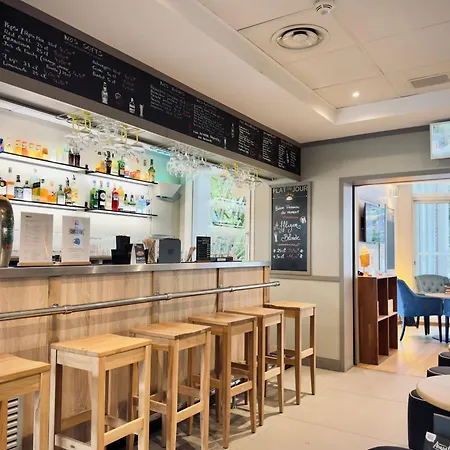 ホテル Golden Tulip Roissy - Parc Des Expositions ヴィルパント