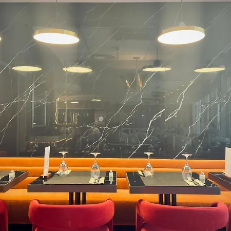 ホテル Golden Tulip Roissy - Parc Des Expositions ヴィルパント